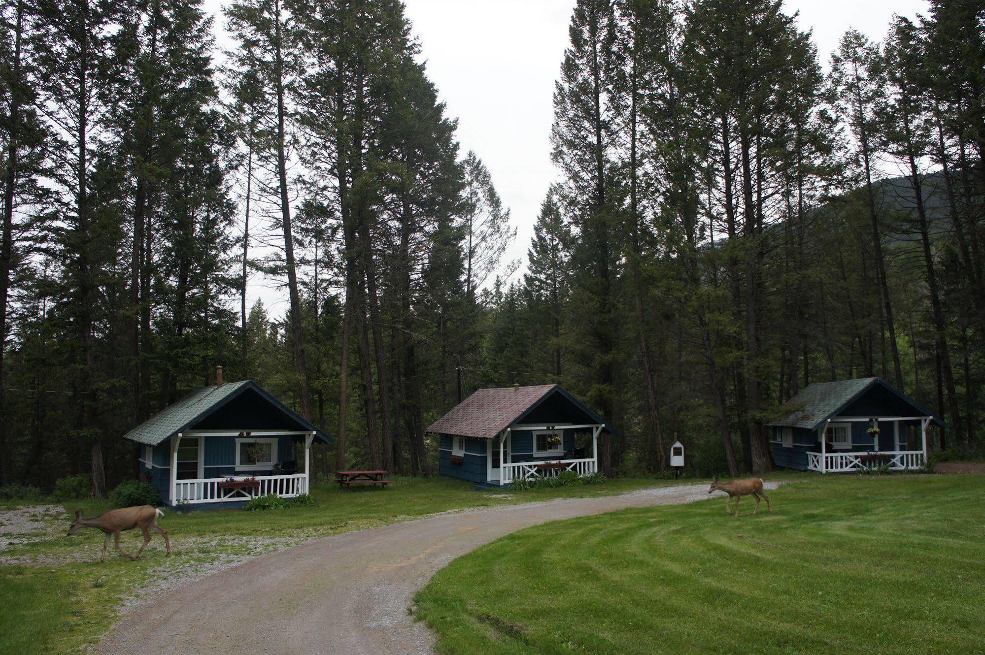 Fairmont Mountain Bungalows Фэрмонт-Хот-Спрингс Экстерьер фото